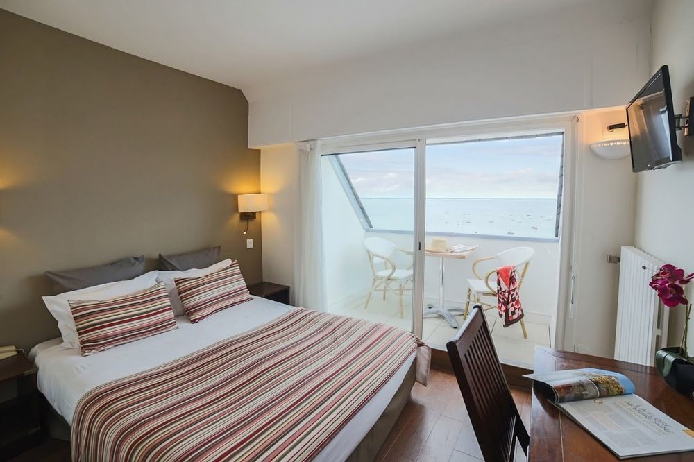 Hotel De La Plage Saint-Pierre-Quiberon Exterior photo